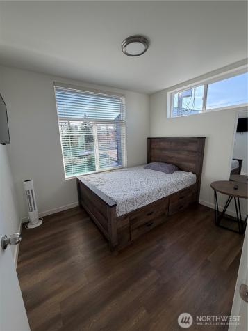 1017 NE 55th Street Seattle WA 98105