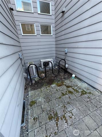 1017 NE 55th Street Seattle WA 98105