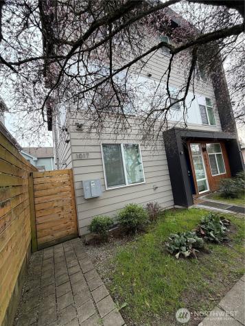 1017 NE 55th Street Seattle WA 98105