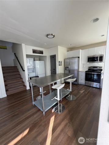 1017 NE 55th Street Seattle WA 98105