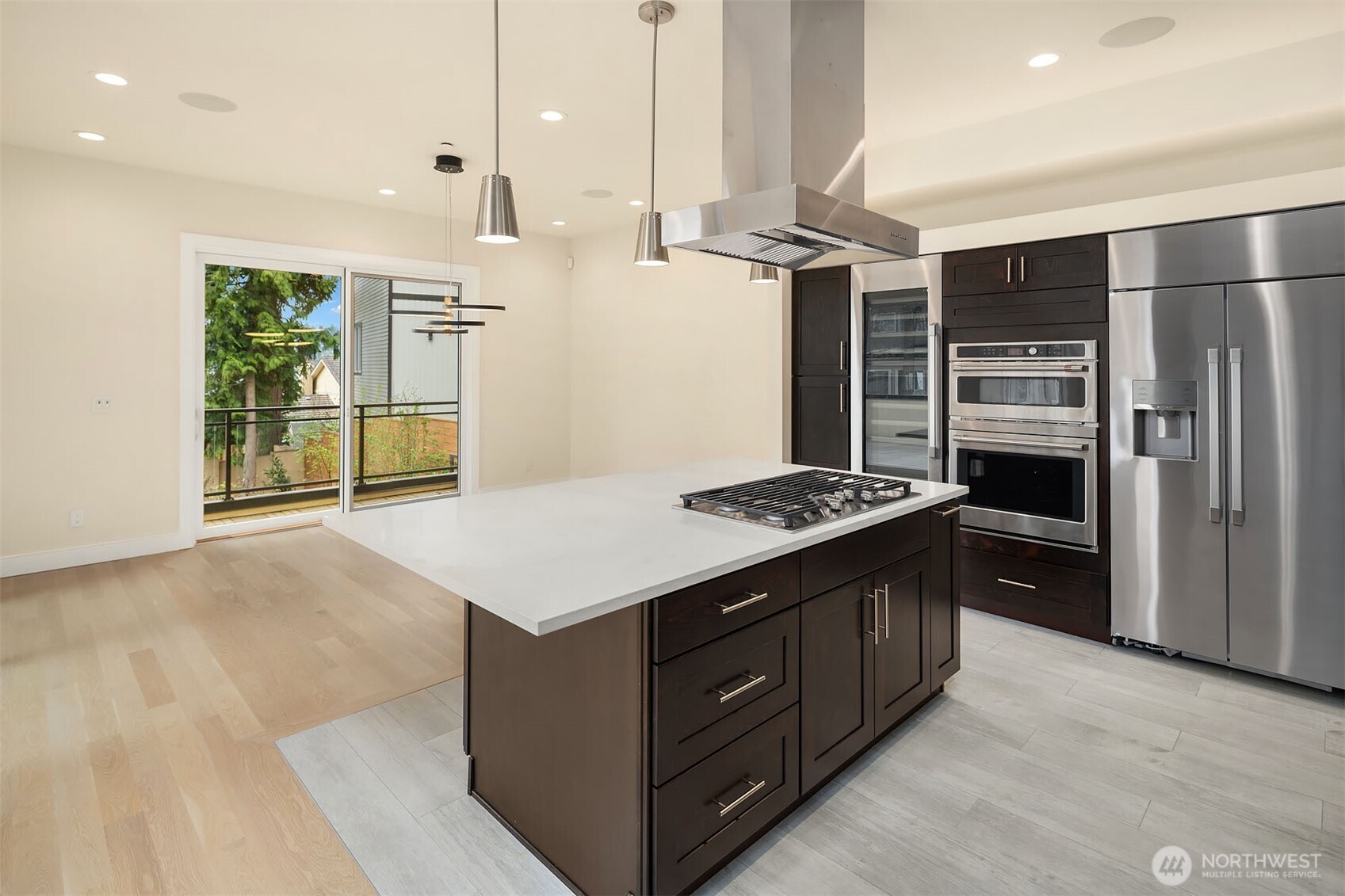 13327 Holmes Point Drive NE Kirkland WA 98034