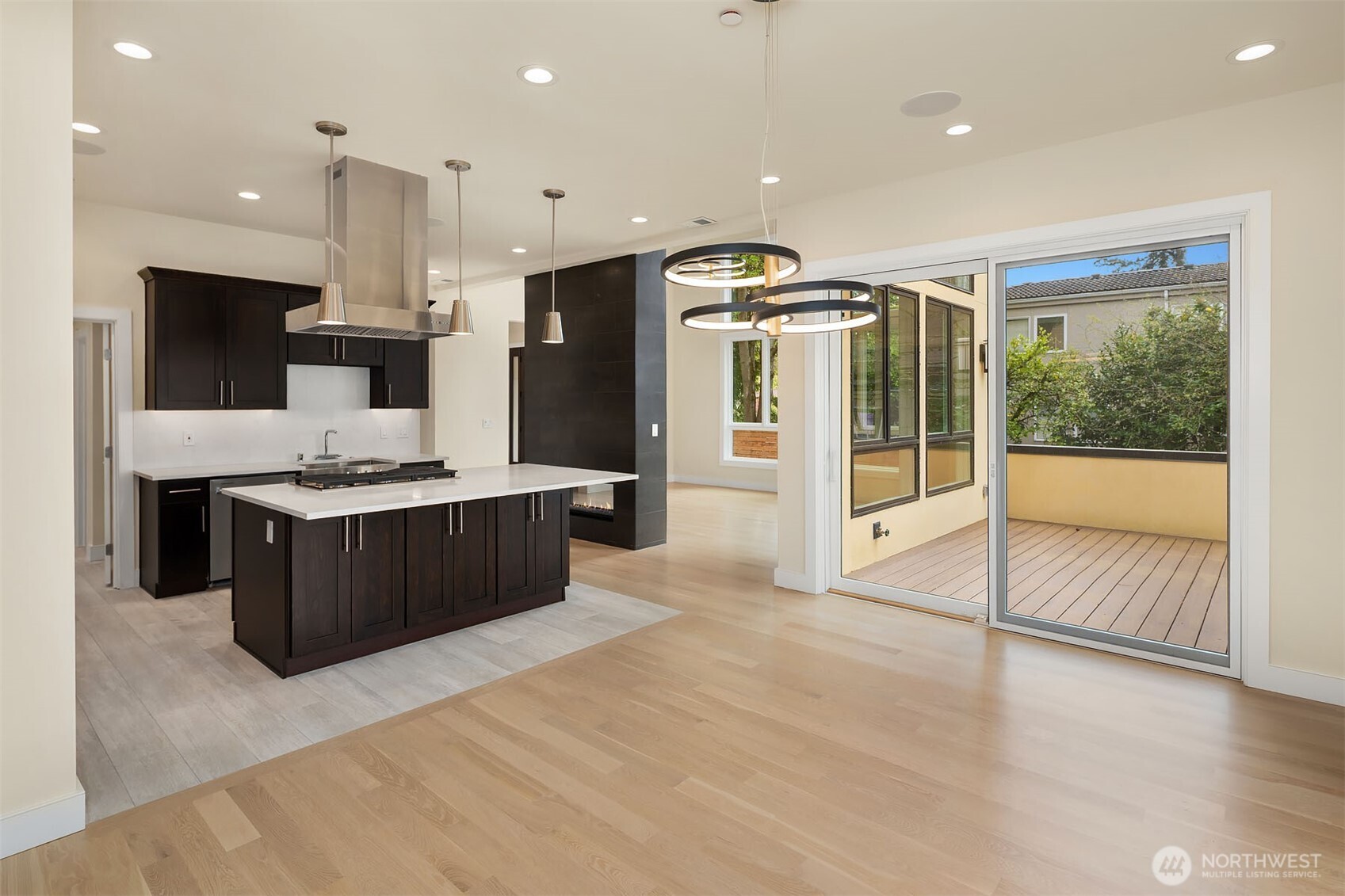 13327 Holmes Point Drive NE Kirkland WA 98034