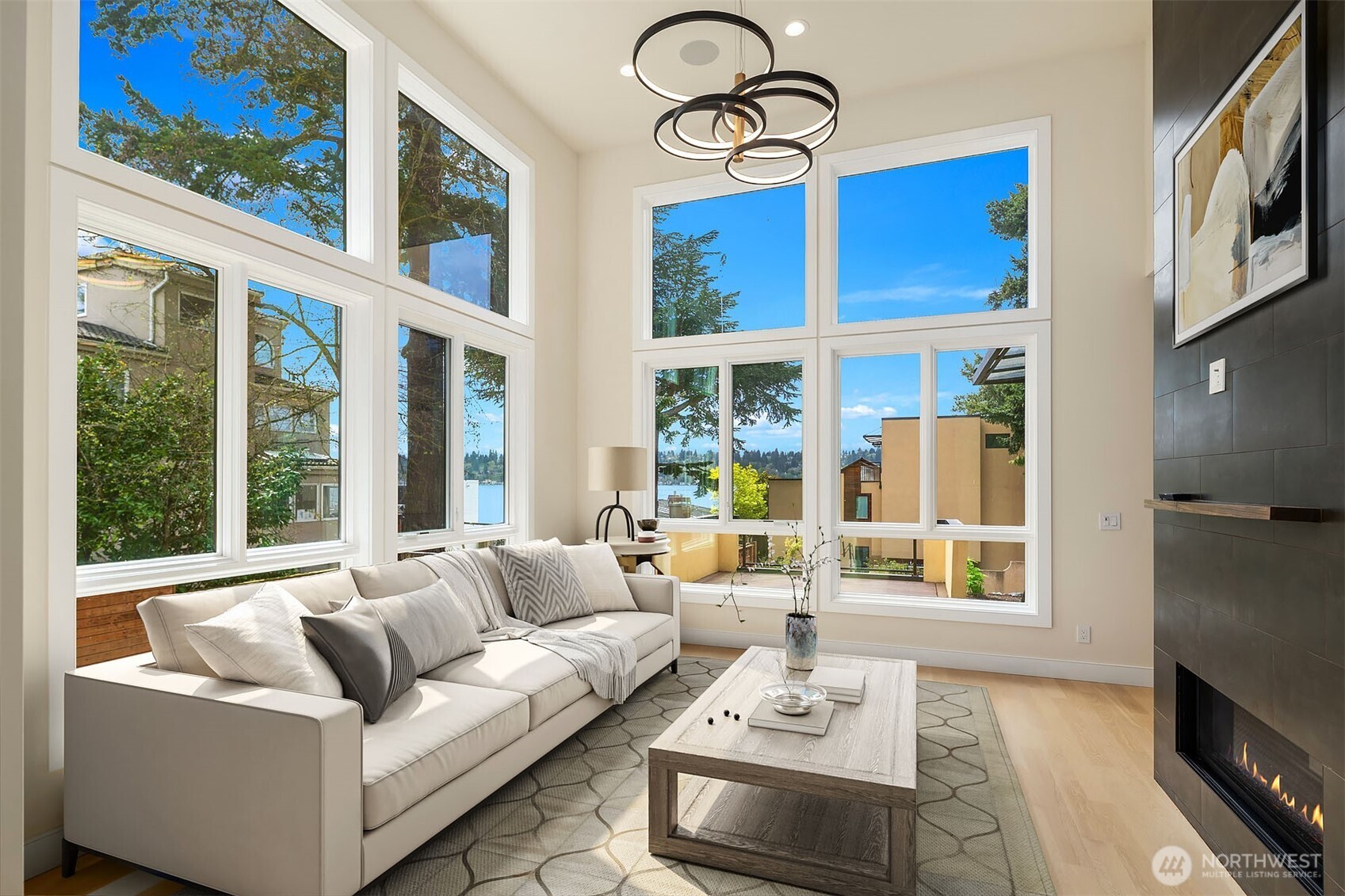 13327 Holmes Point Drive NE Kirkland WA 98034