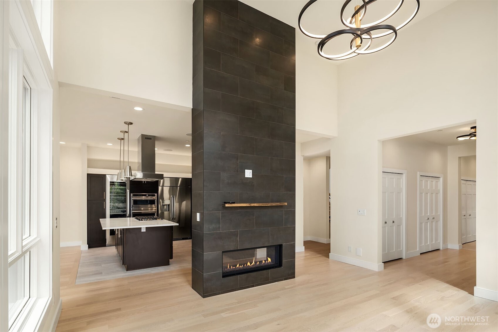 13327 Holmes Point Drive NE Kirkland WA 98034