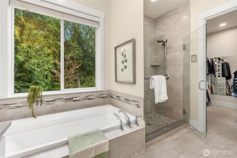 7835 Ledgestone Loop NE Bainbridge Island WA 98110