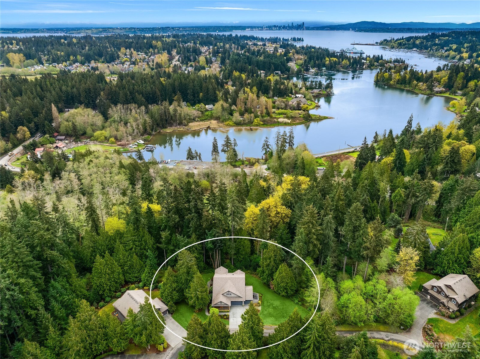 7835 Ledgestone Loop NE Bainbridge Island WA 98110