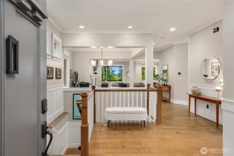7835 Ledgestone Loop NE Bainbridge Island WA 98110