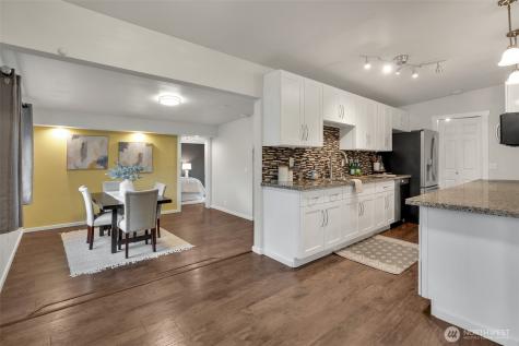 616 S 318th Place Federal Way WA 98003