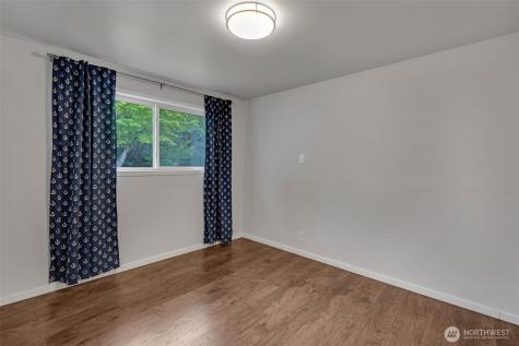 616 S 318th Place Federal Way WA 98003