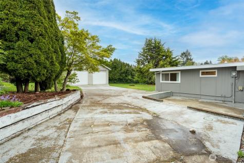 616 S 318th Place Federal Way WA 98003