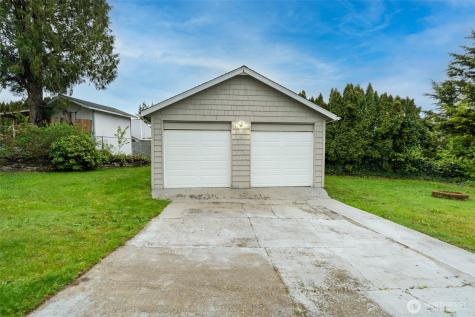 616 S 318th Place Federal Way WA 98003