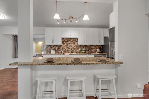 616 S 318th Place Federal Way WA 98003