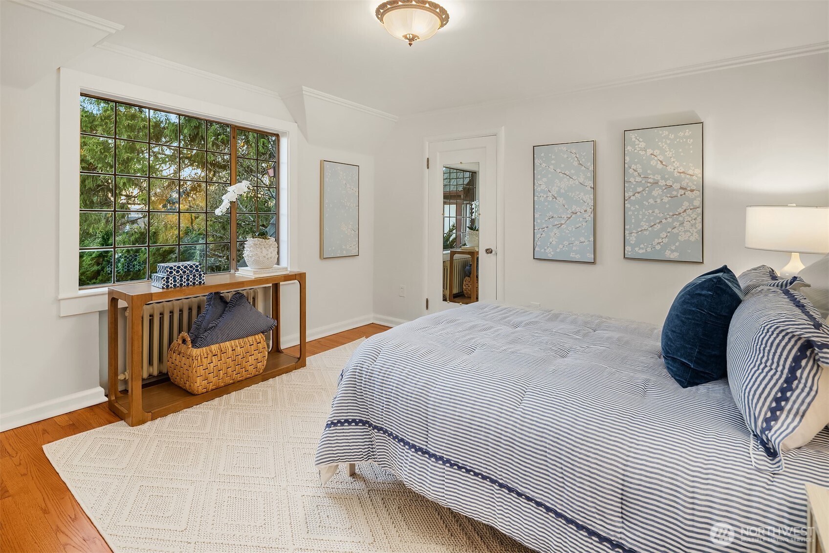 3419 E Laurelhurst Drive NE Seattle WA 98105