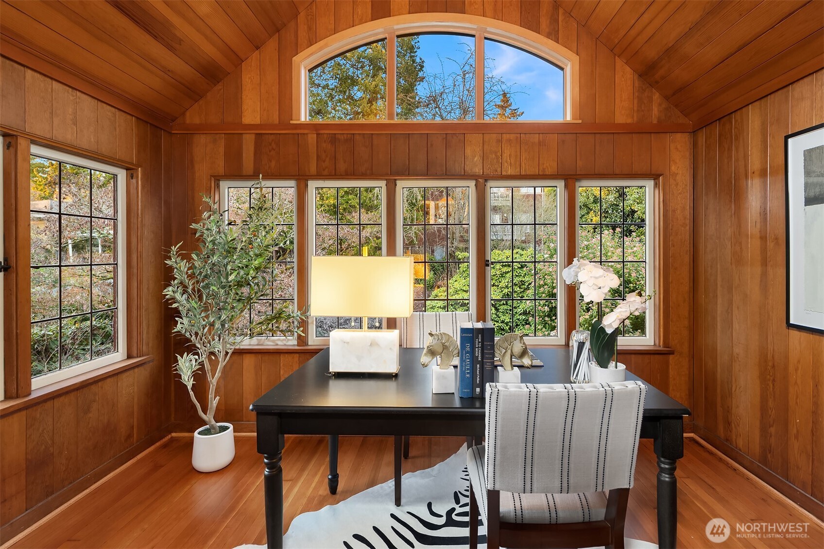 3419 E Laurelhurst Drive NE Seattle WA 98105