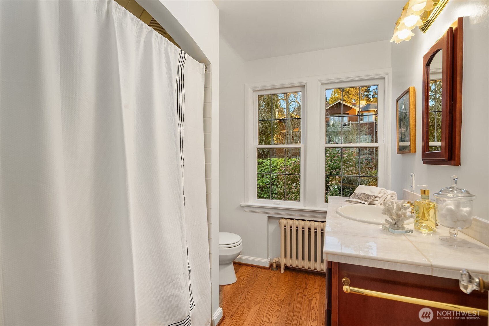 3419 E Laurelhurst Drive NE Seattle WA 98105