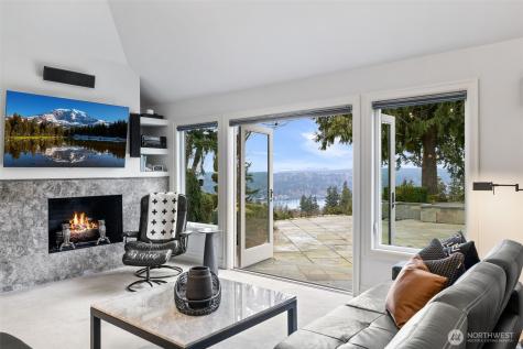 20230 NE 38th Court Sammamish WA 98074