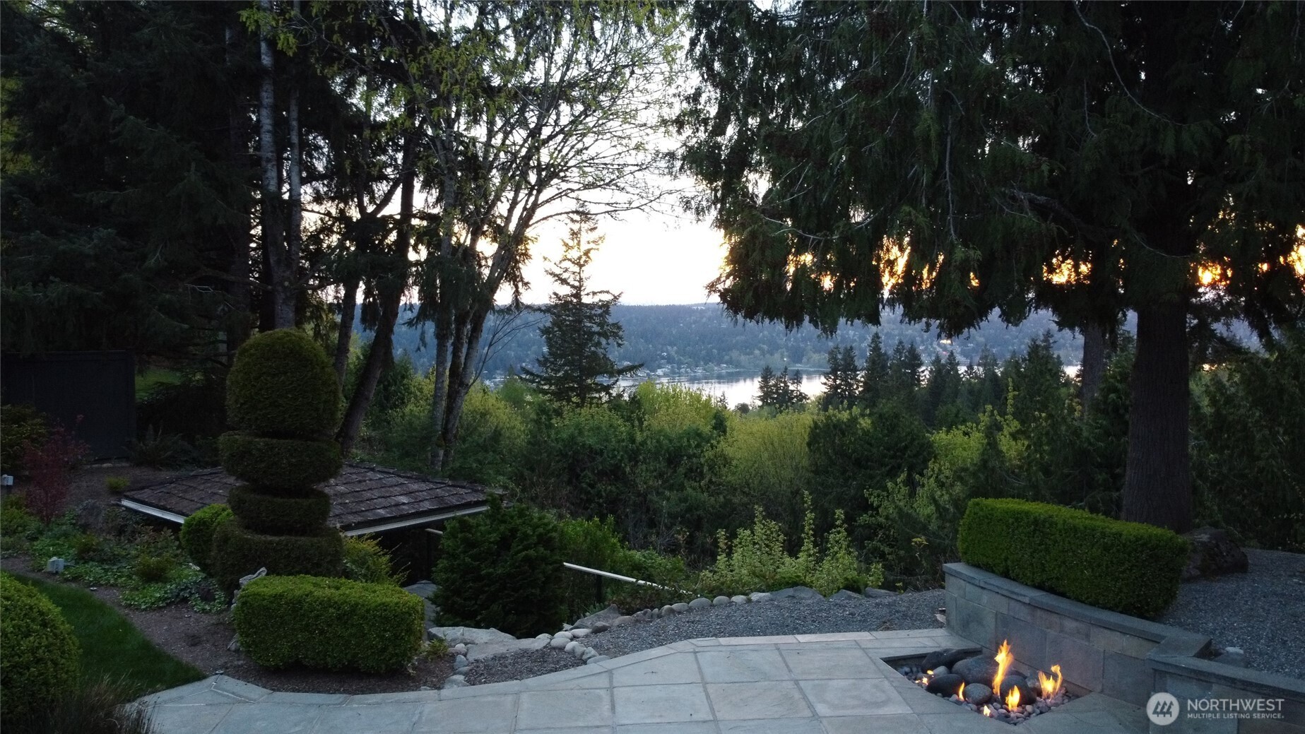 20230 NE 38th Court Sammamish WA 98074