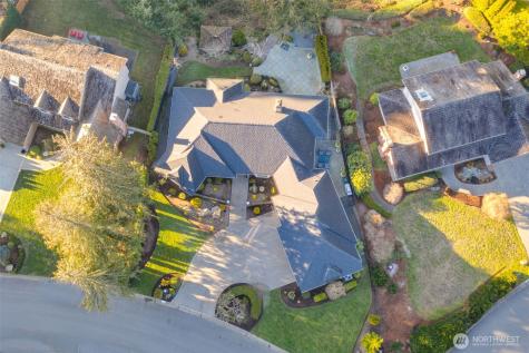 20230 NE 38th Court Sammamish WA 98074
