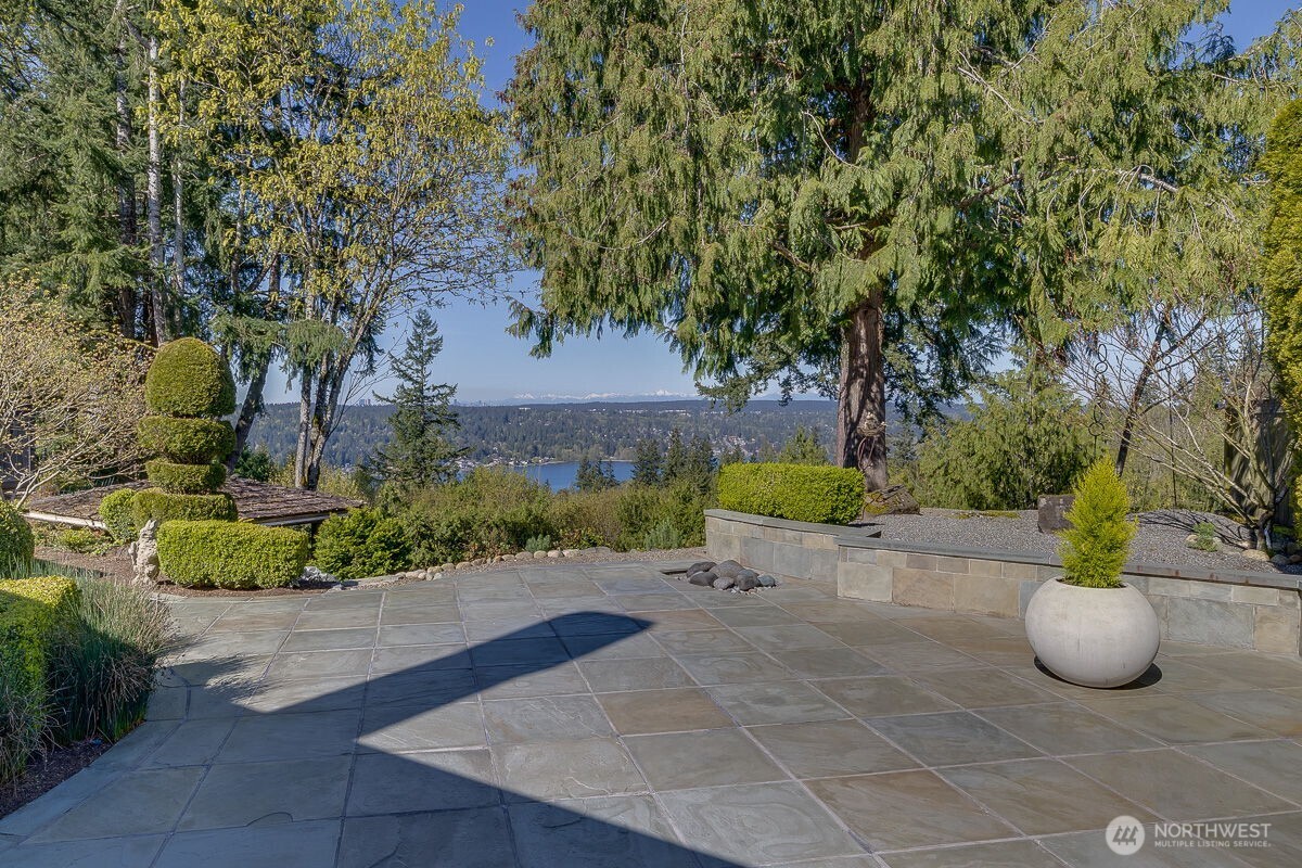 20230 NE 38th Court Sammamish WA 98074
