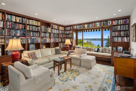1108 39th Avenue E Seattle WA 98112