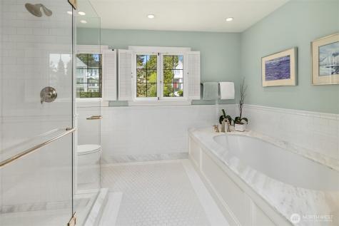 1108 39th Avenue E Seattle WA 98112