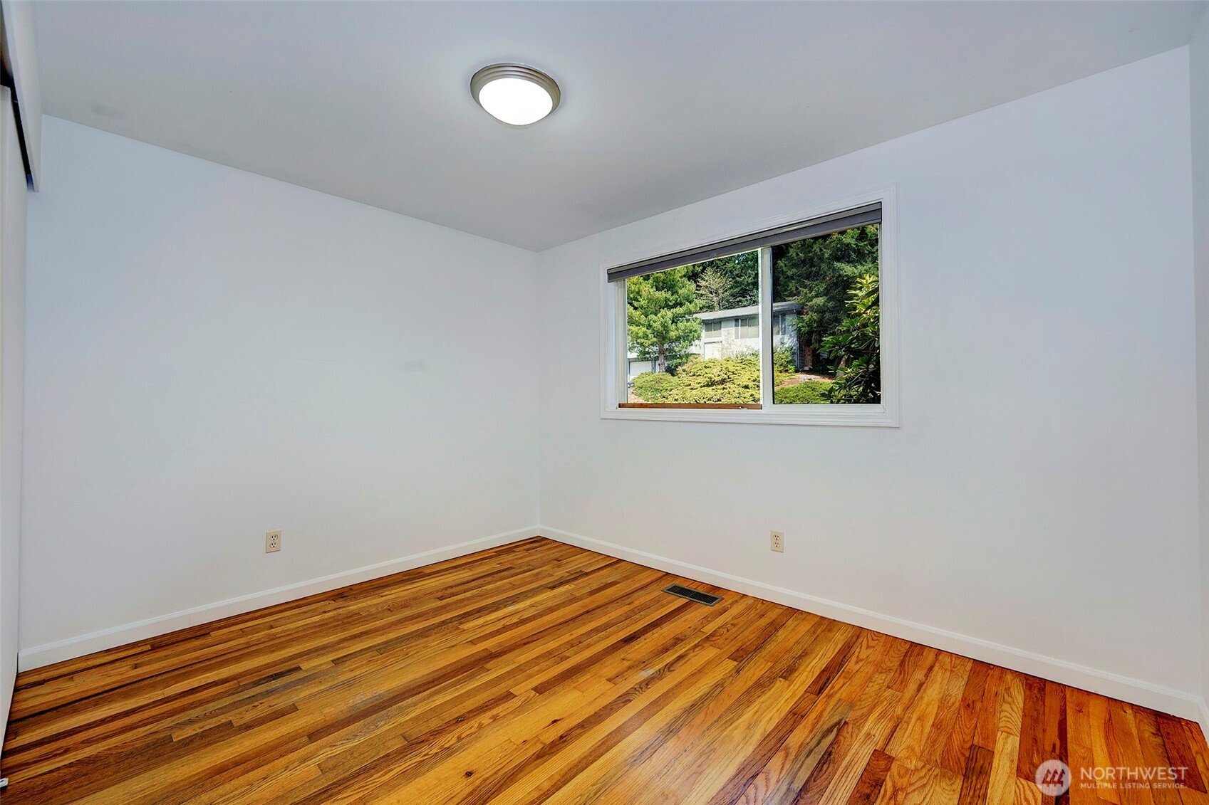 5614 170th Place SW Lynnwood WA 98037