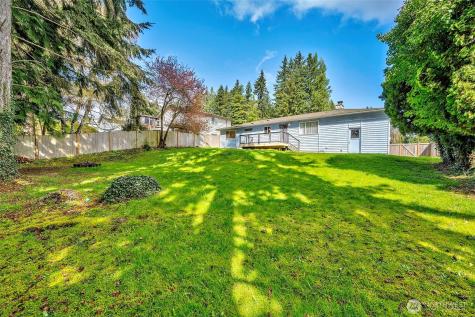 5614 170th Place SW Lynnwood WA 98037