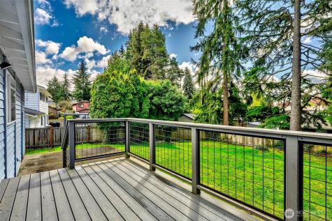 5614 170th Place SW Lynnwood WA 98037