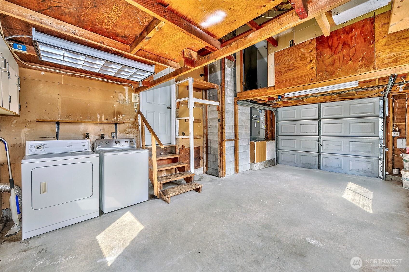 5614 170th Place SW Lynnwood WA 98037