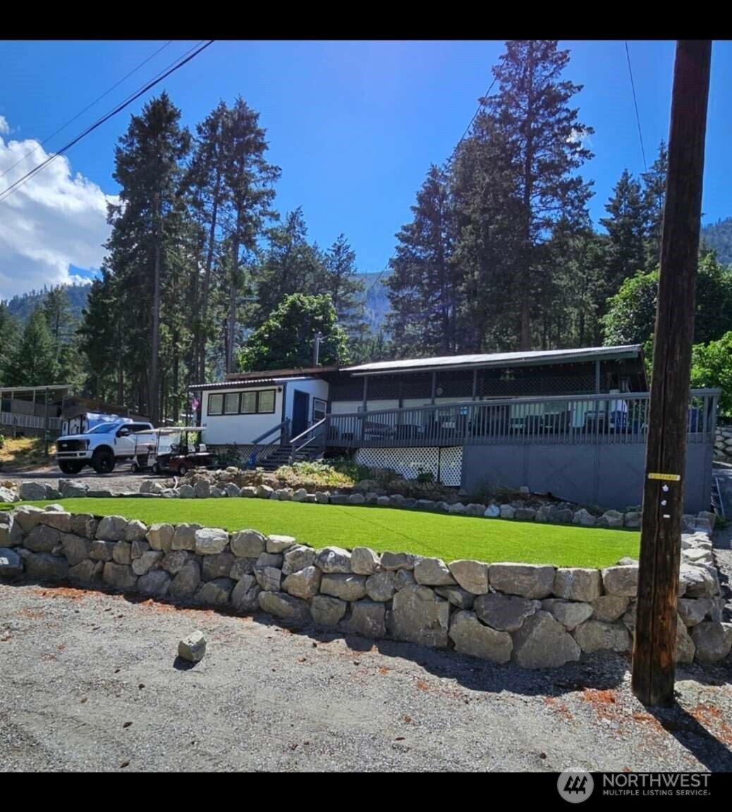 12245 S Lakeshore Road Chelan WA 98816