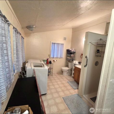 12245 S Lakeshore Road Chelan WA 98816