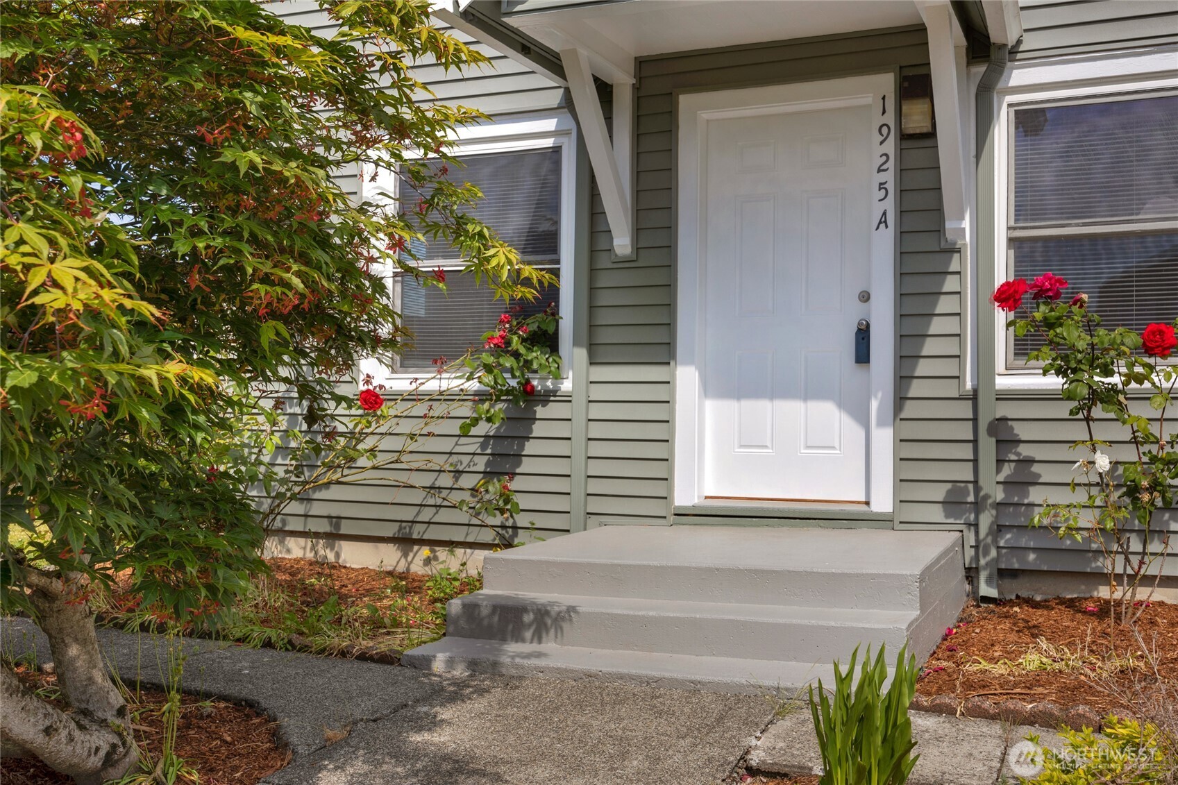 1925 Lombard Everett WA 98201