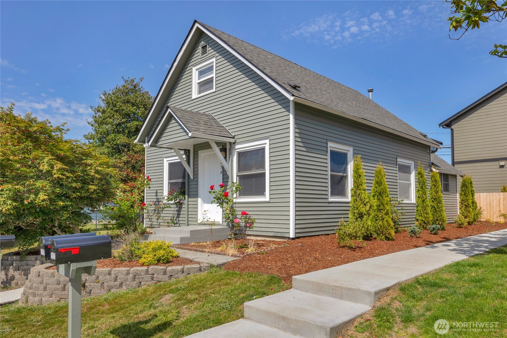 1925 Lombard Everett WA 98201