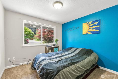 12813 Military Road E Puyallup WA 98374