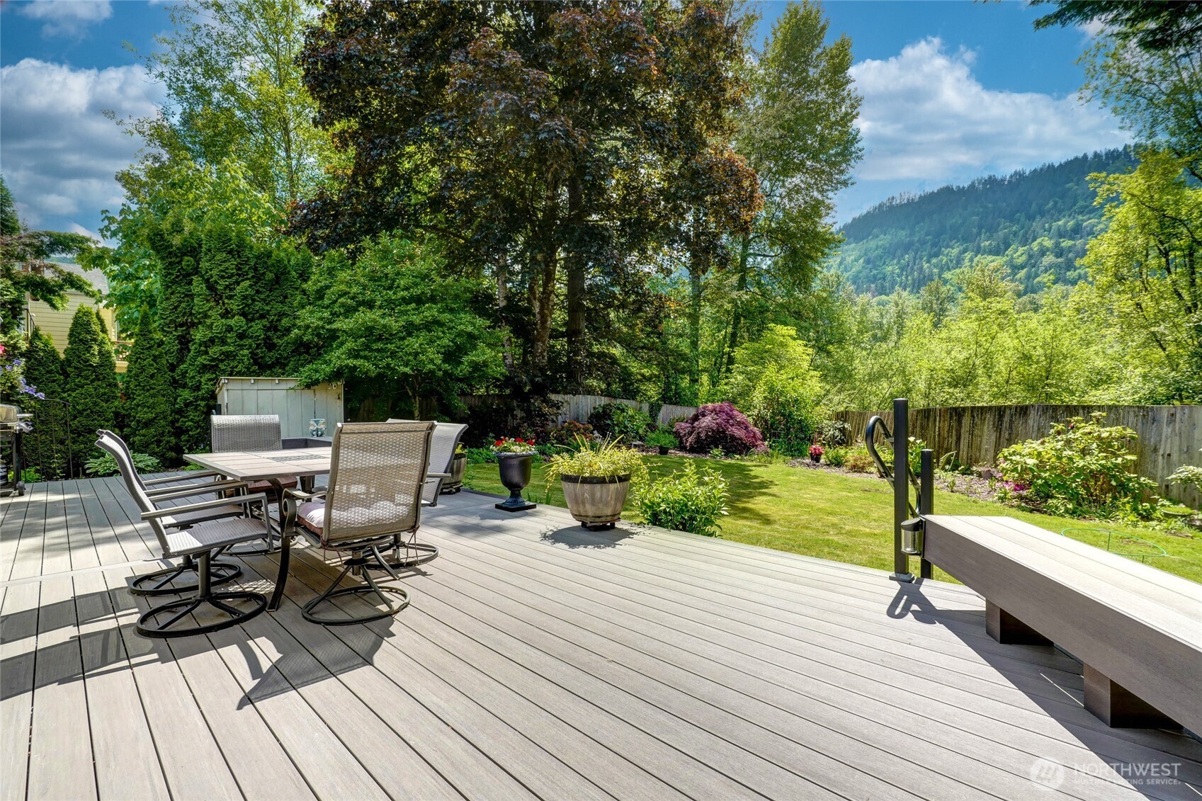 975 Front Street S Issaquah WA 98027