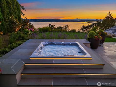 7545 NE 28th Place Medina WA 98039