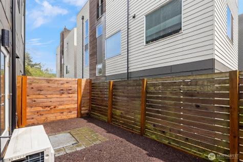 819 NW 54th Street Seattle WA 98107