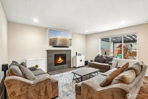 11223 SE 252nd Street Kent WA 98030