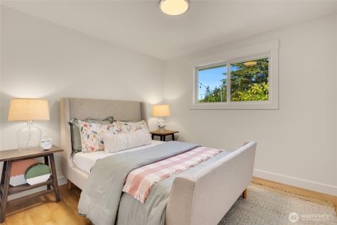 11117 157th Avenue NE Redmond WA 98052