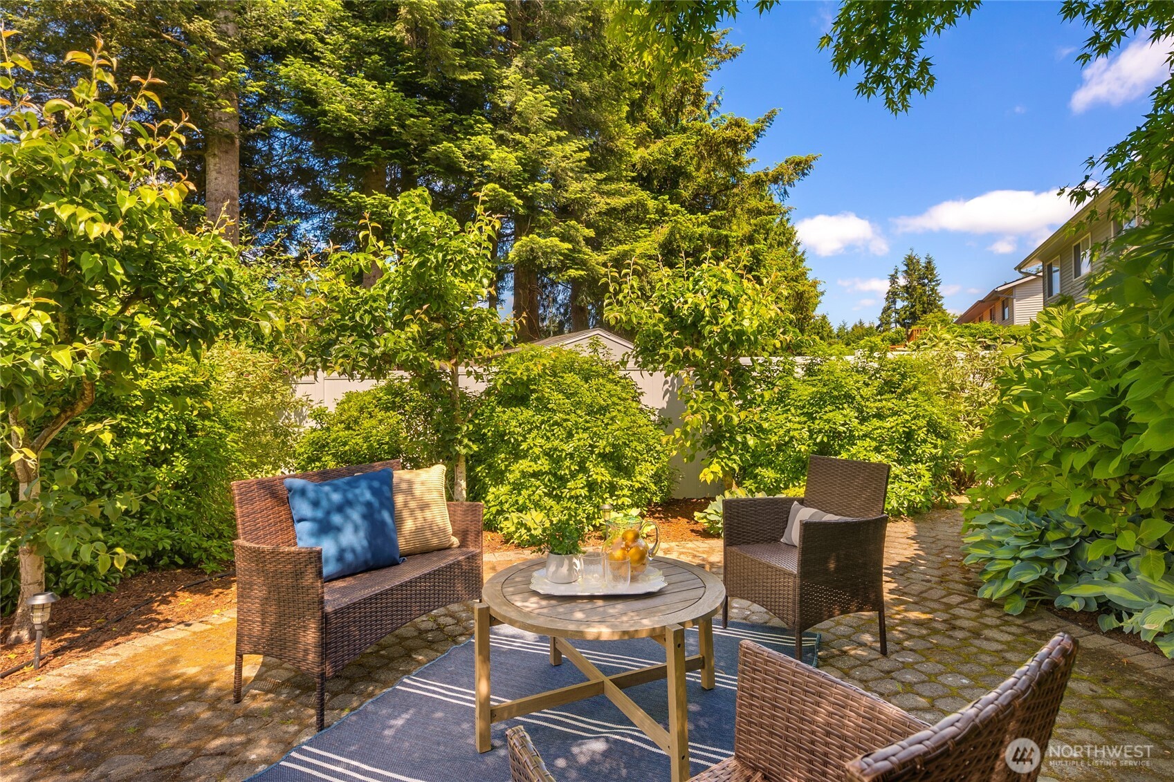 11117 157th Avenue NE Redmond WA 98052