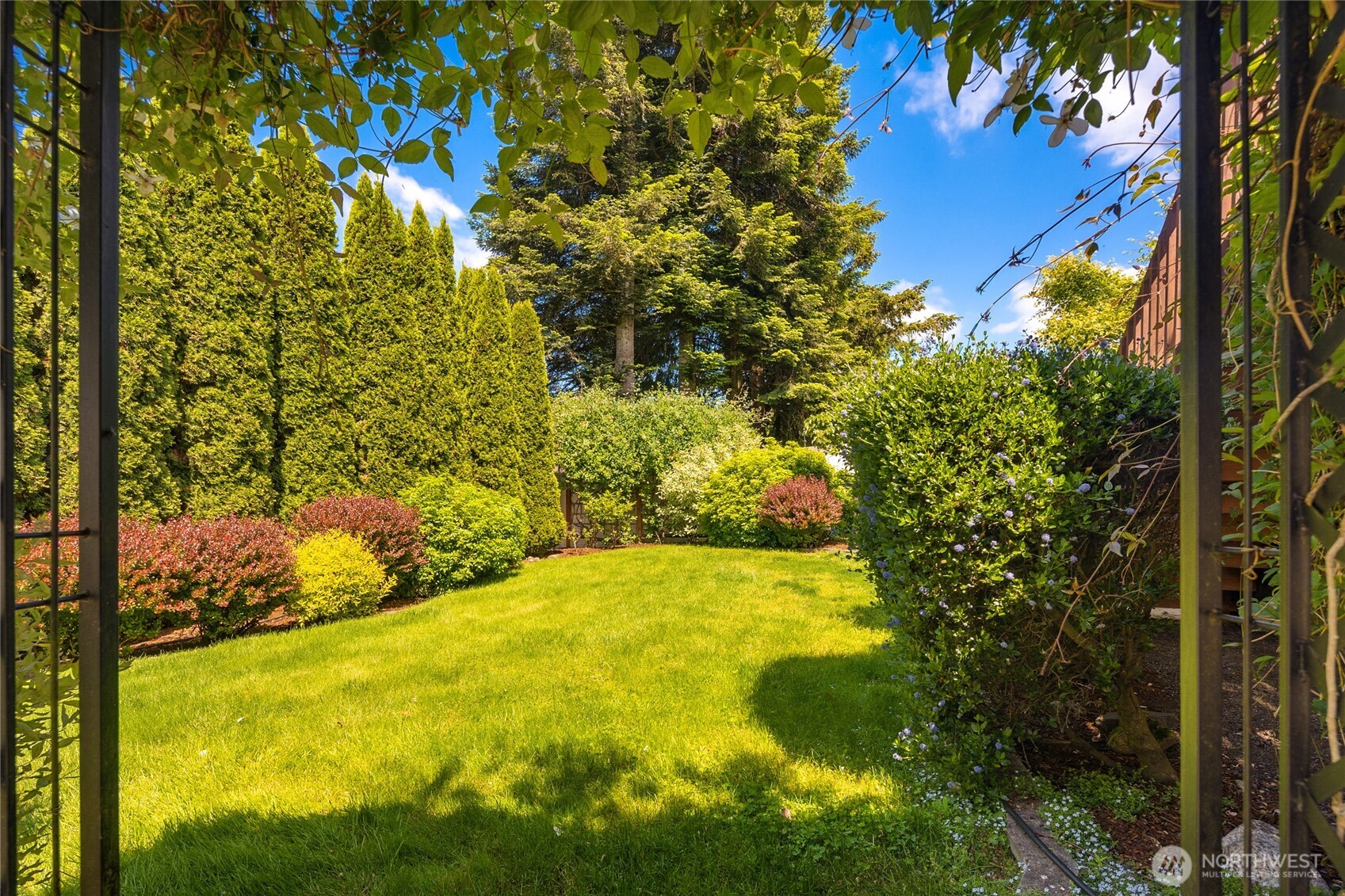 11117 157th Avenue NE Redmond WA 98052