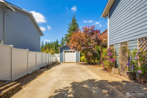 11117 157th Avenue NE Redmond WA 98052
