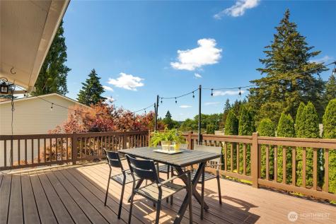 11117 157th Avenue NE Redmond WA 98052