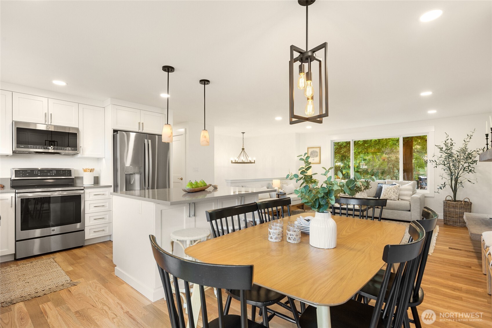 11117 157th Avenue NE Redmond WA 98052
