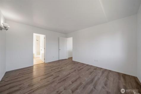 9925 S 242nd Place Kent WA 98030