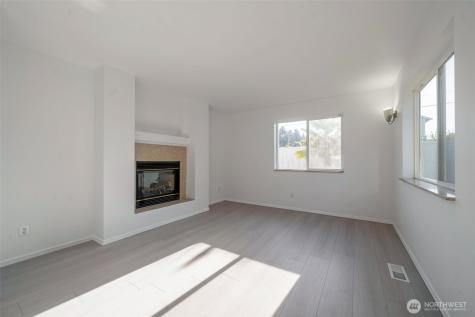 9925 S 242nd Place Kent WA 98030