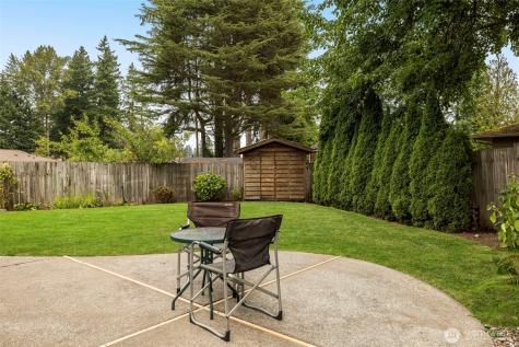 2520 166th Avenue NE Bellevue WA 98008
