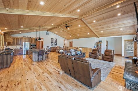 92 Broken O Lane Leavenworth WA 98826