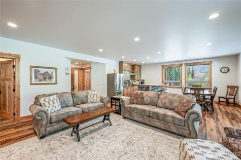 92 Broken O Lane Leavenworth WA 98826