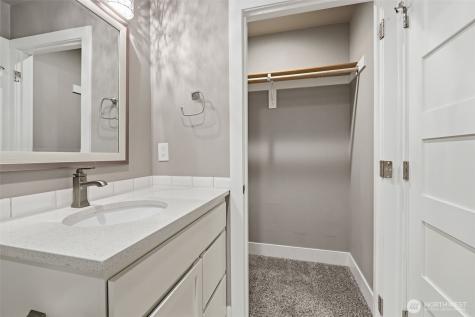 2215 NE 88th Street Vancouver WA 98665